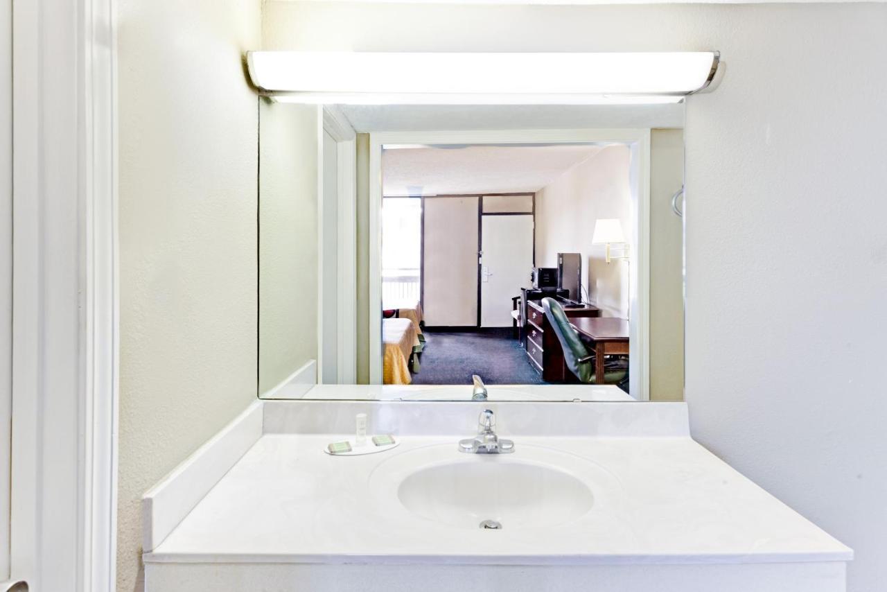 Super Inn & Suites Carrollton Eksteriør billede